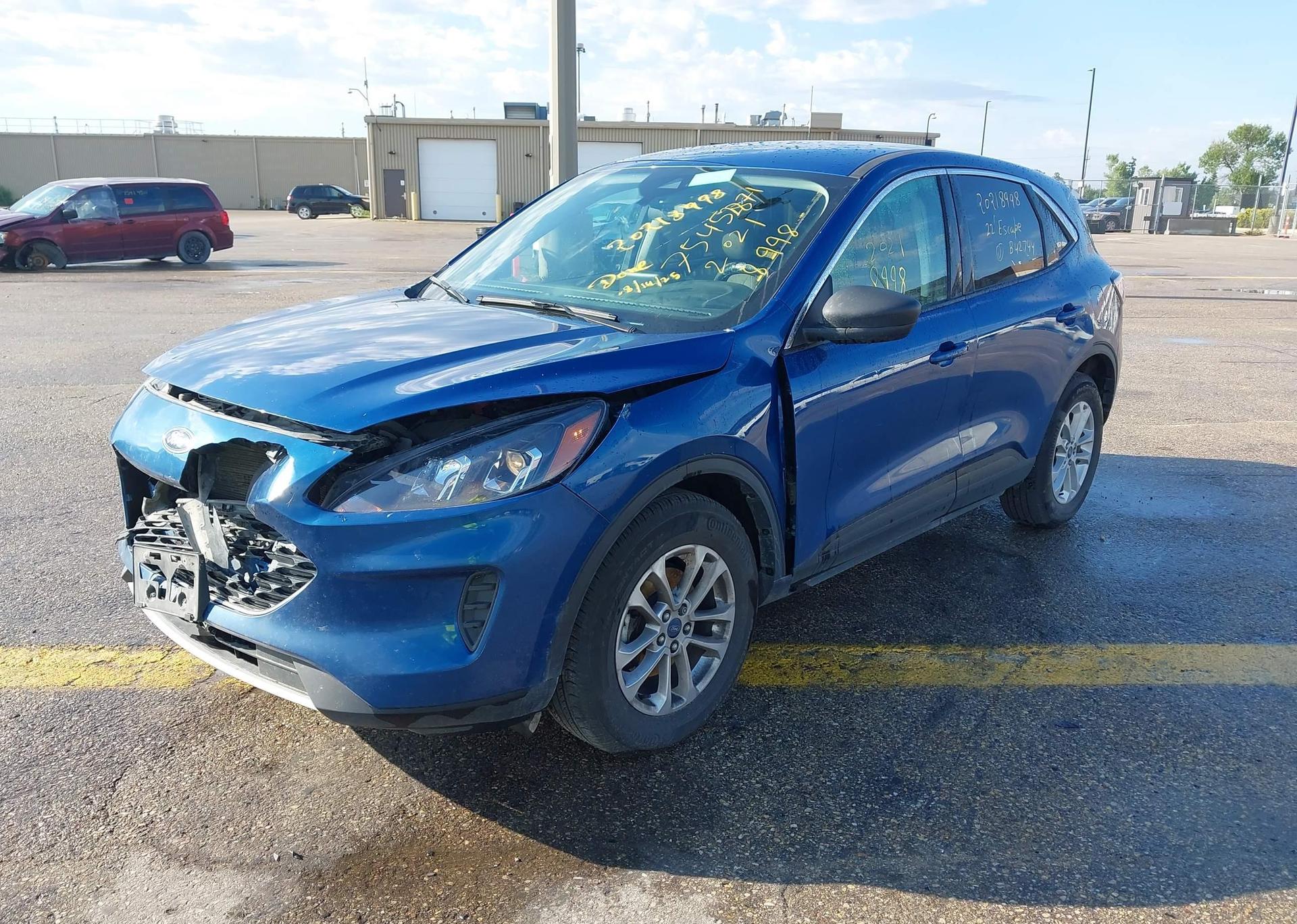 2022 FORD ESCAPE SE