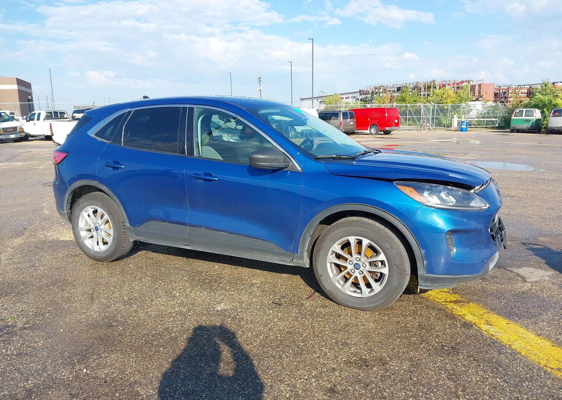 2022 FORD ESCAPE SE