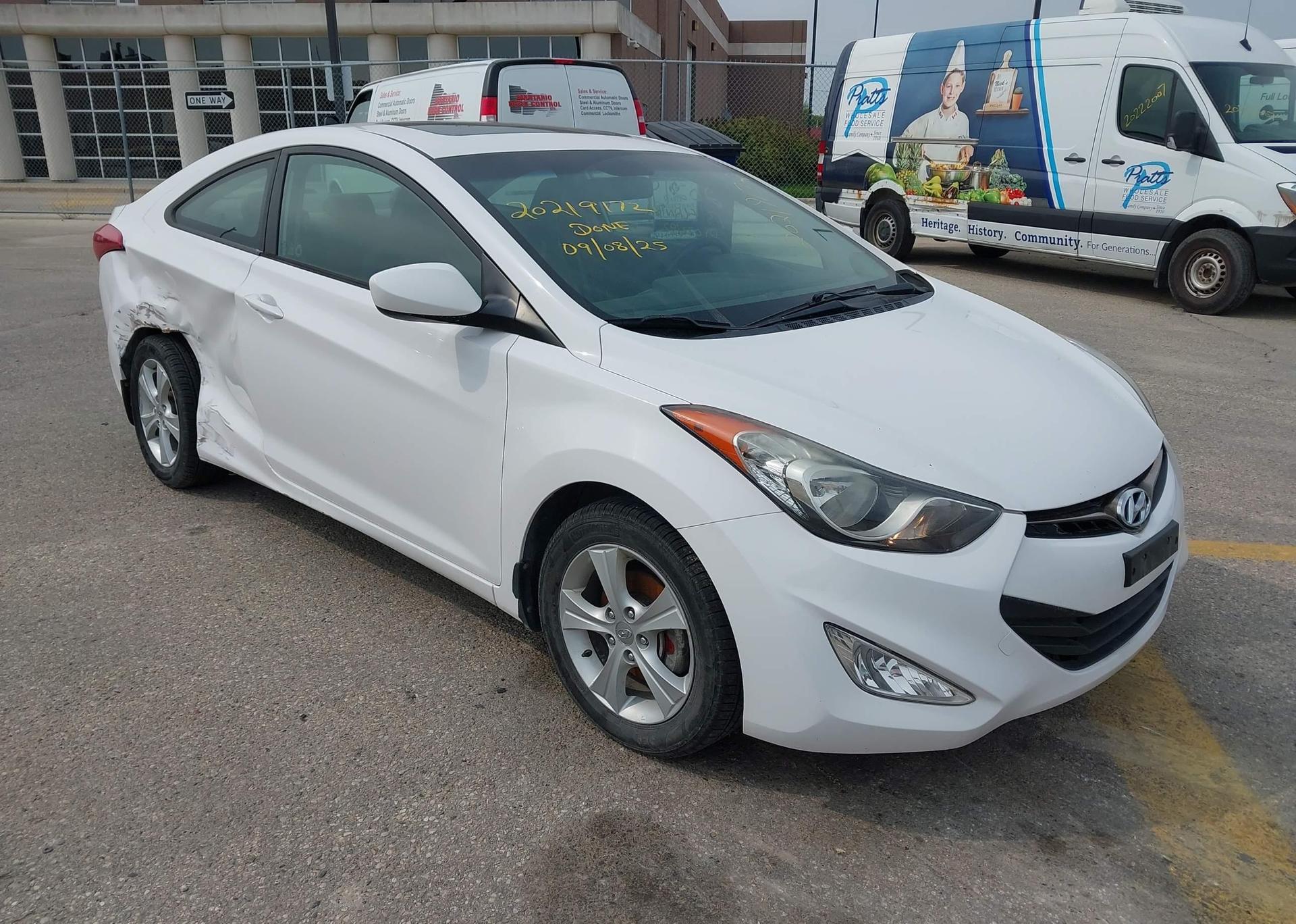 2013 HYUNDAI elantra se