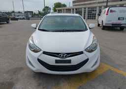 2013 HYUNDAI elantra se