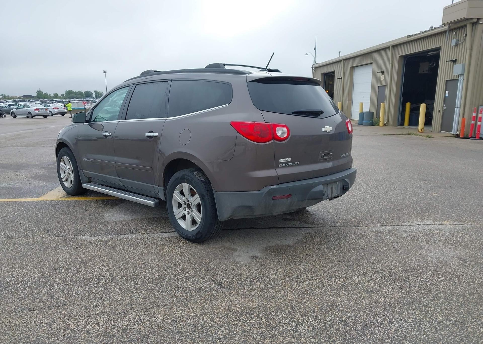 2009 CHEVROLET TRAVERSE LT