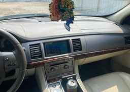 2009 JAGUAR XF