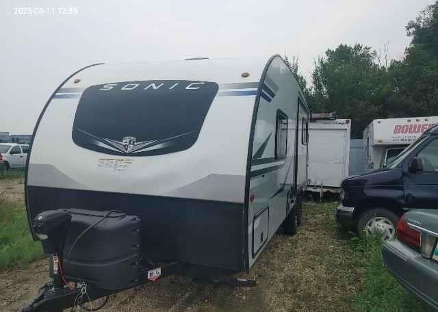 2022 TRAILER Enclosed Trailer