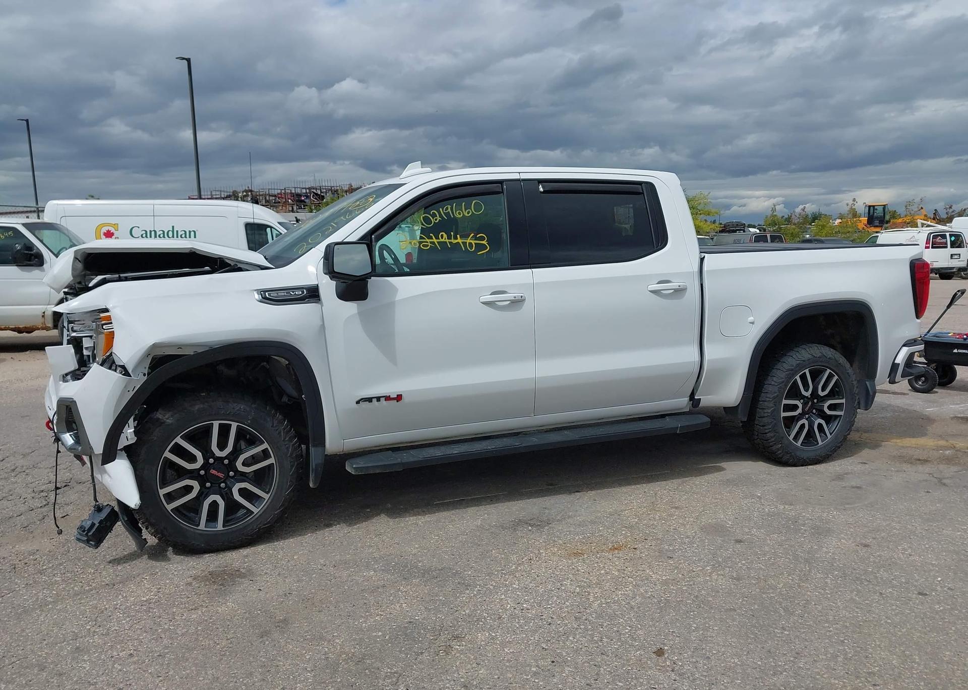 2020 GMC SIERRA 1500 AT4 CREW CAB