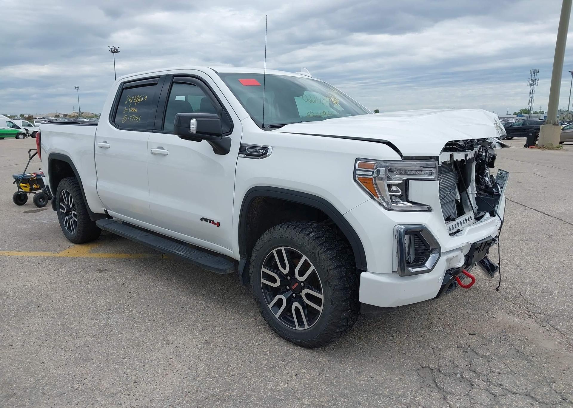 2020 GMC SIERRA 1500 AT4 CREW CAB