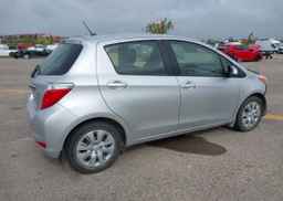 2012 TOYOTA YARIS LE