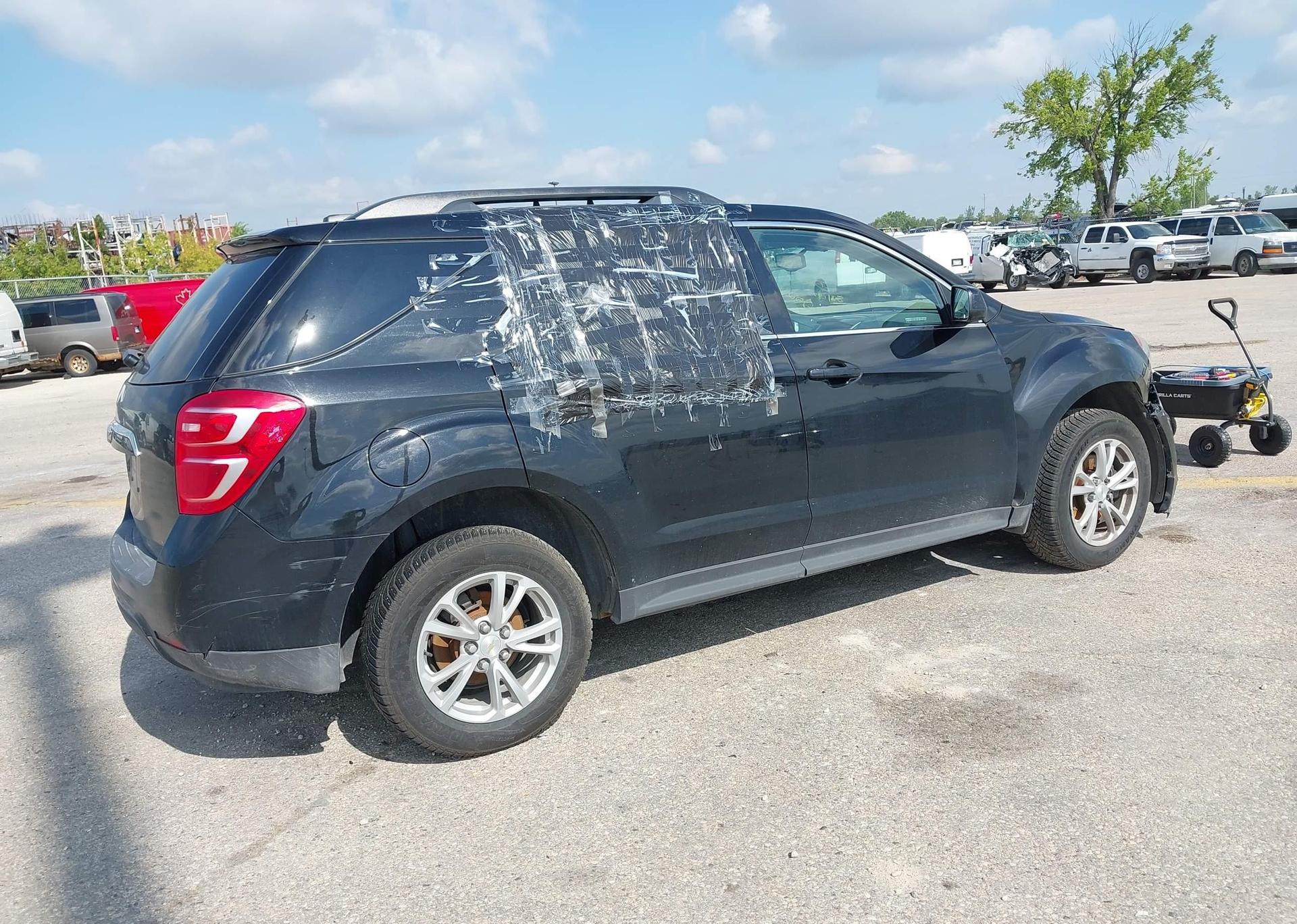 2017 CHEVROLET EQUINOX LT