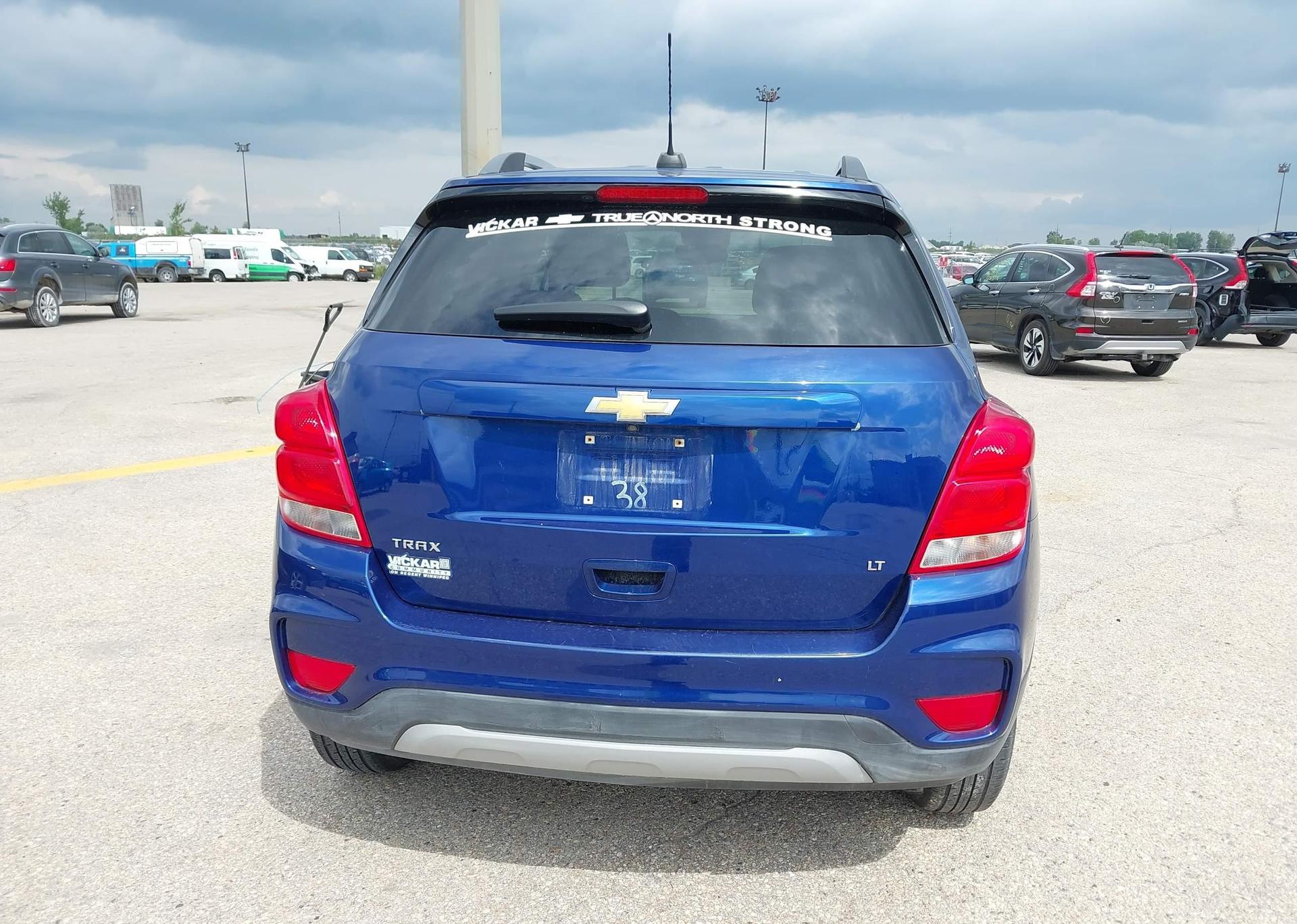 2017 CHEVROLET trax lt