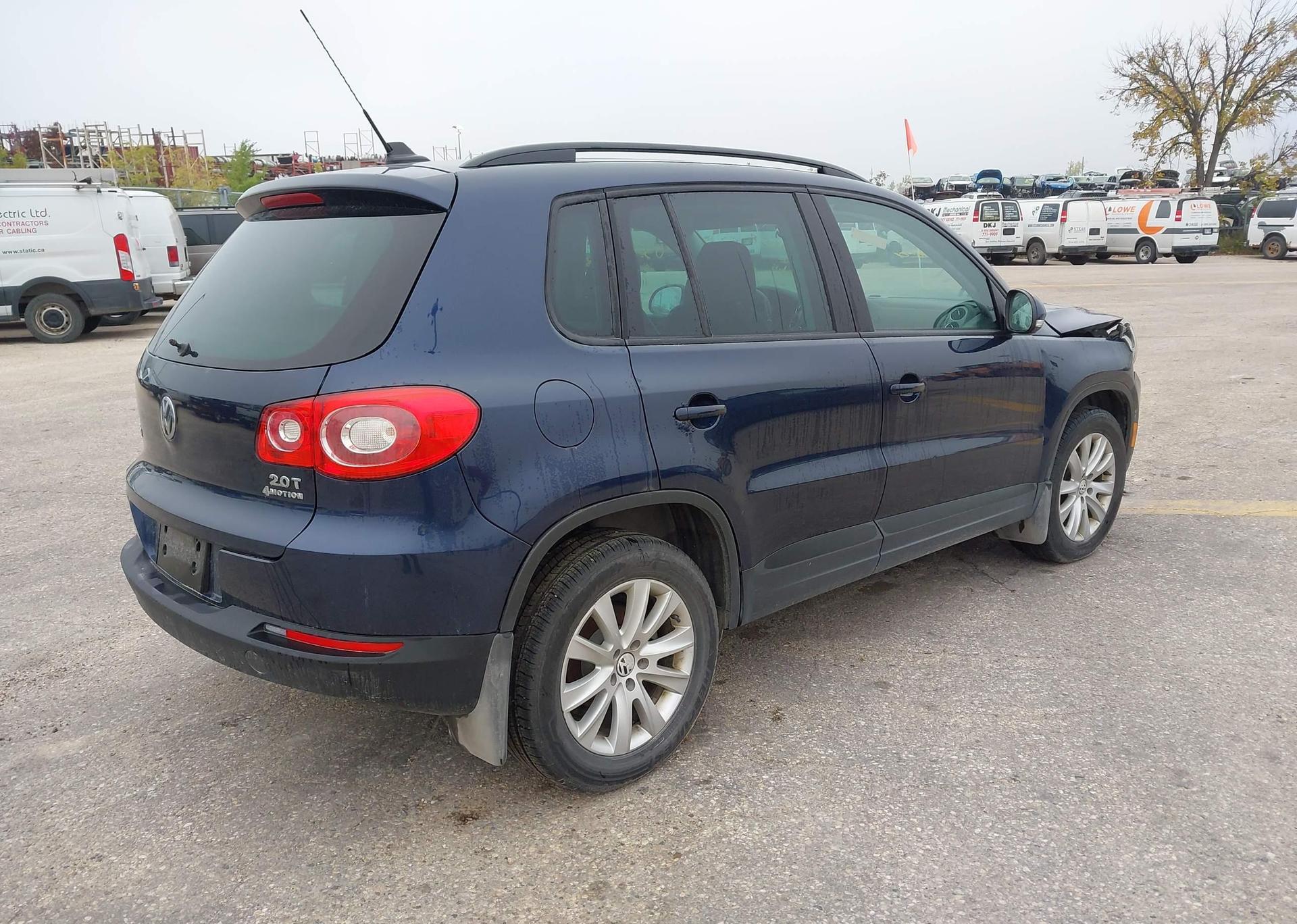 2011 VOLKSWAGEN TIGUAN 2.0 TSI