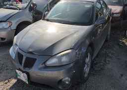 2005 PONTIAC GRAND PRIX