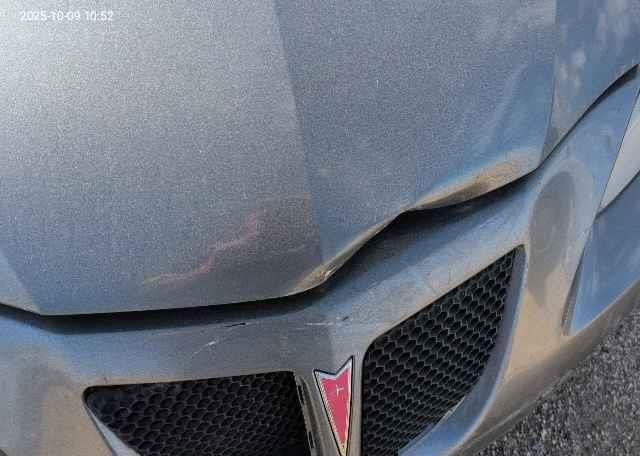 2005 PONTIAC GRAND PRIX