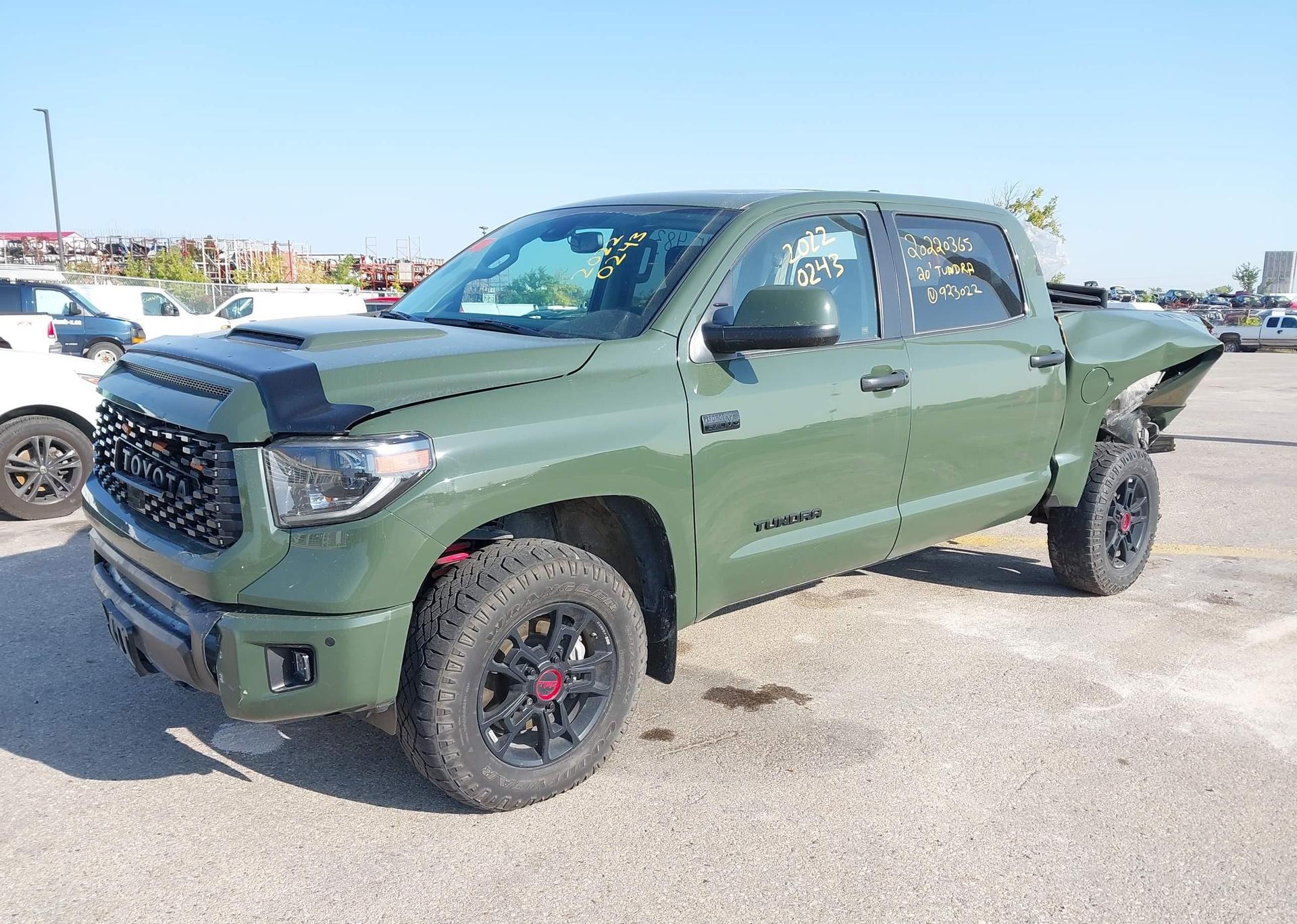 2020 TOYOTA TUNDRA SR5 V8 CREWMAX