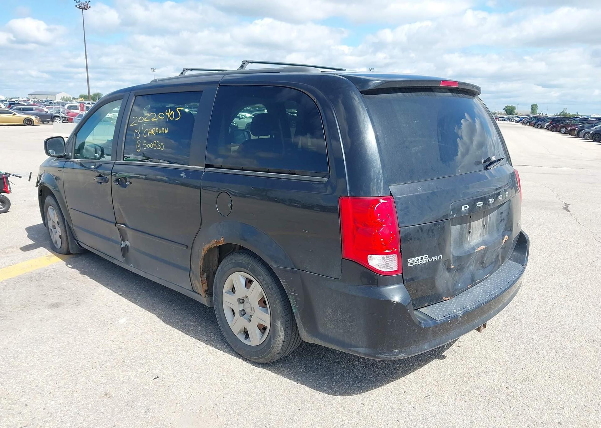 2013 DODGE GRAND CARAVAN SE