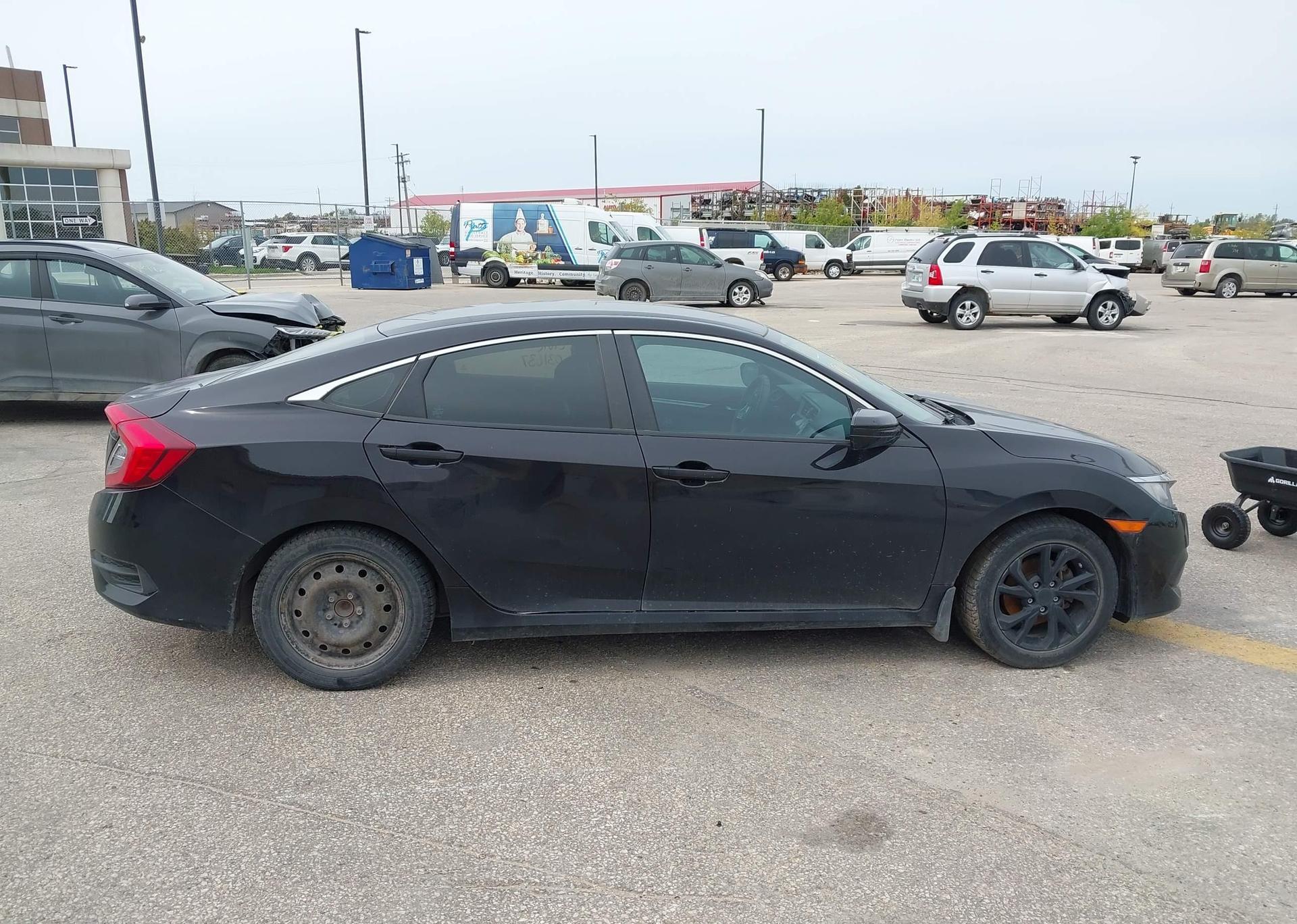 2016 HONDA CIVIC LX