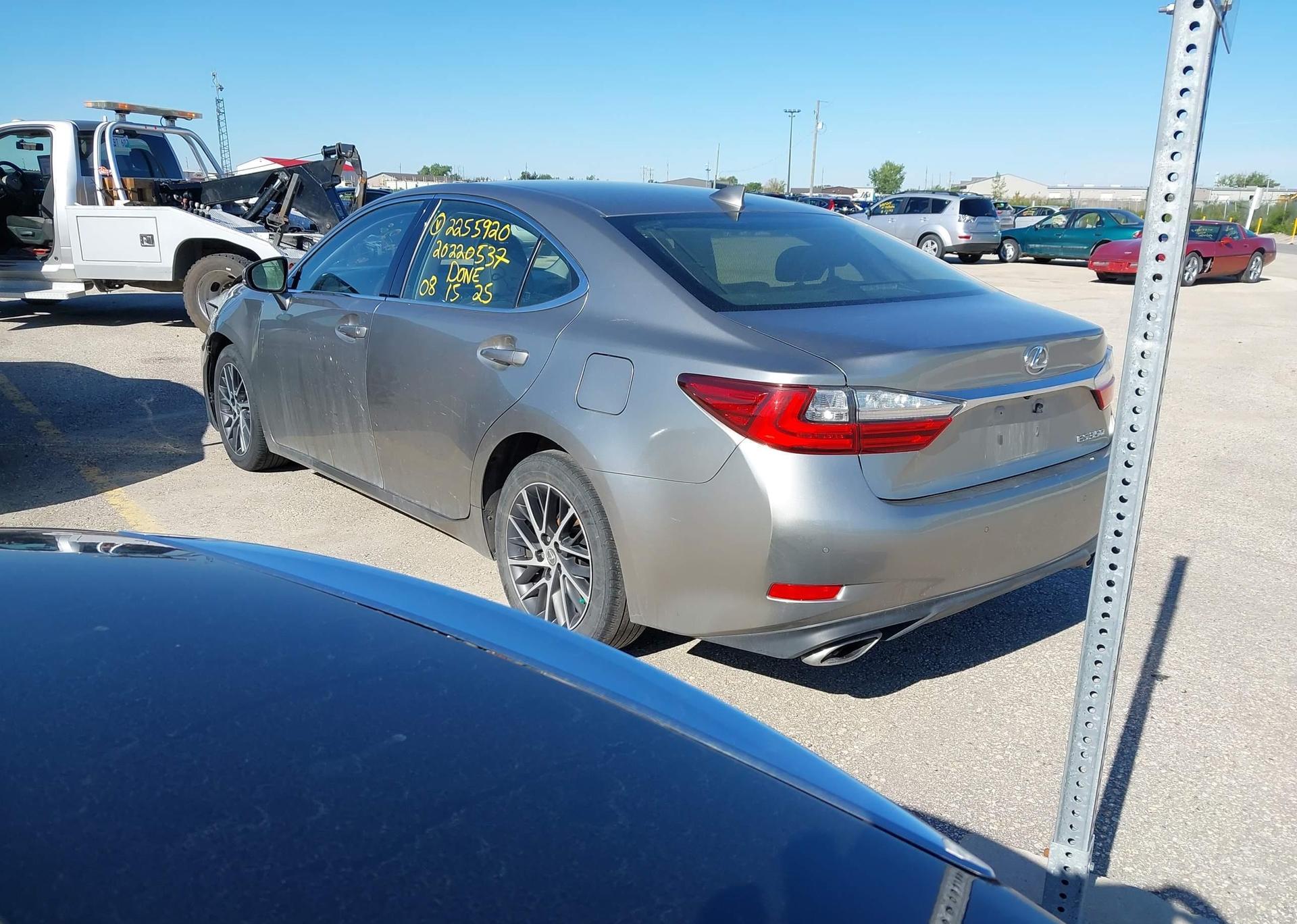2017 LEXUS ES 350