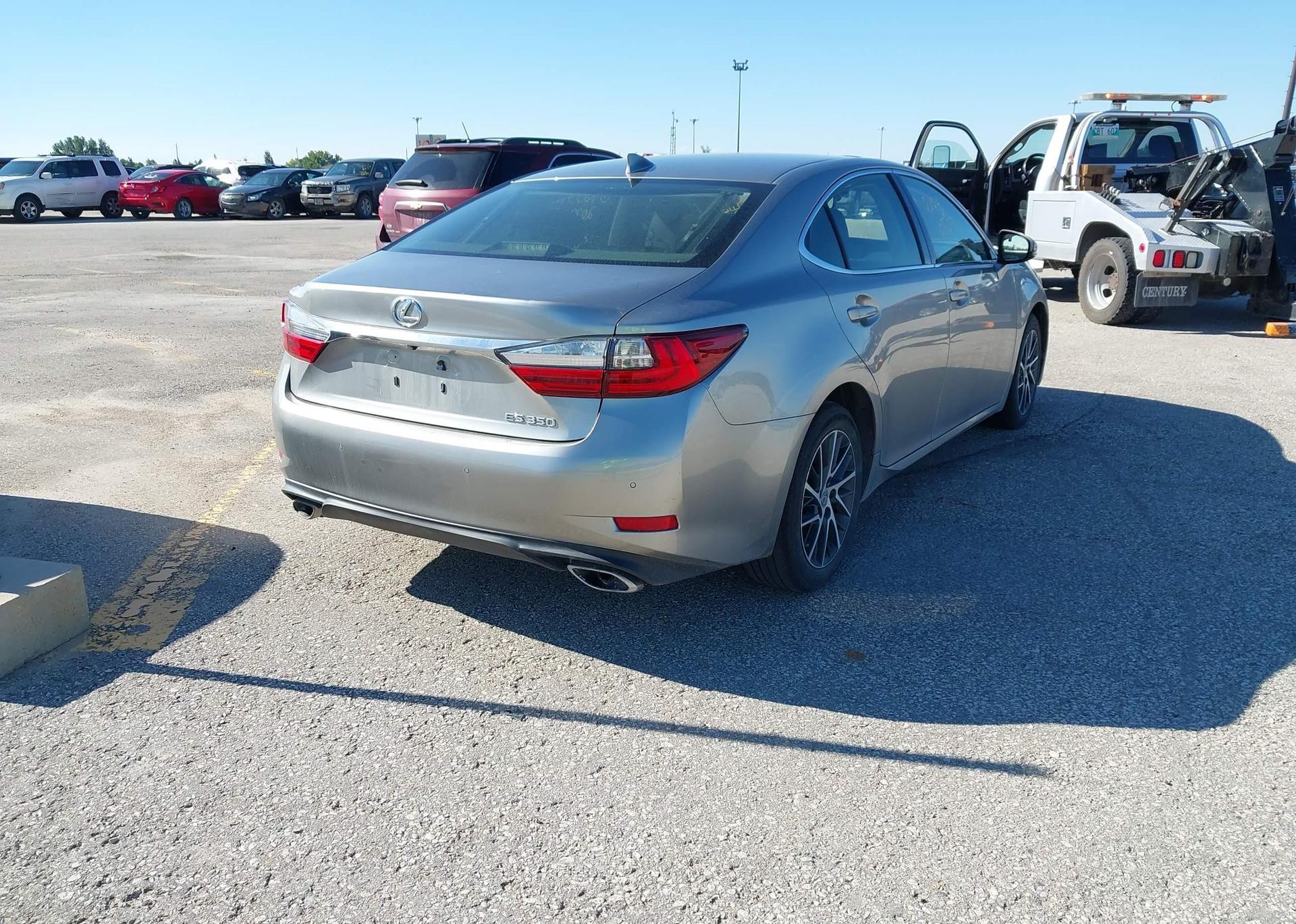 2017 LEXUS ES 350