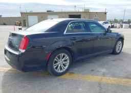 2017 CHRYSLER 300 TOURING