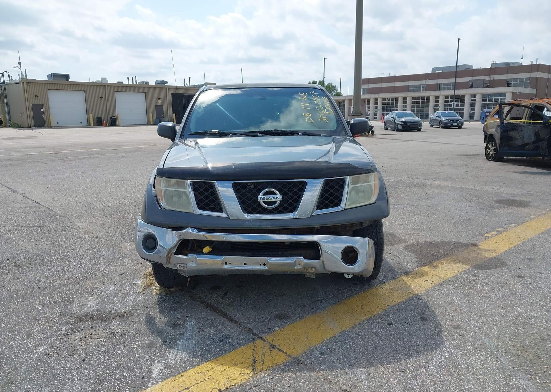 2005 NISSAN FRONTIER SE KING CAB V6