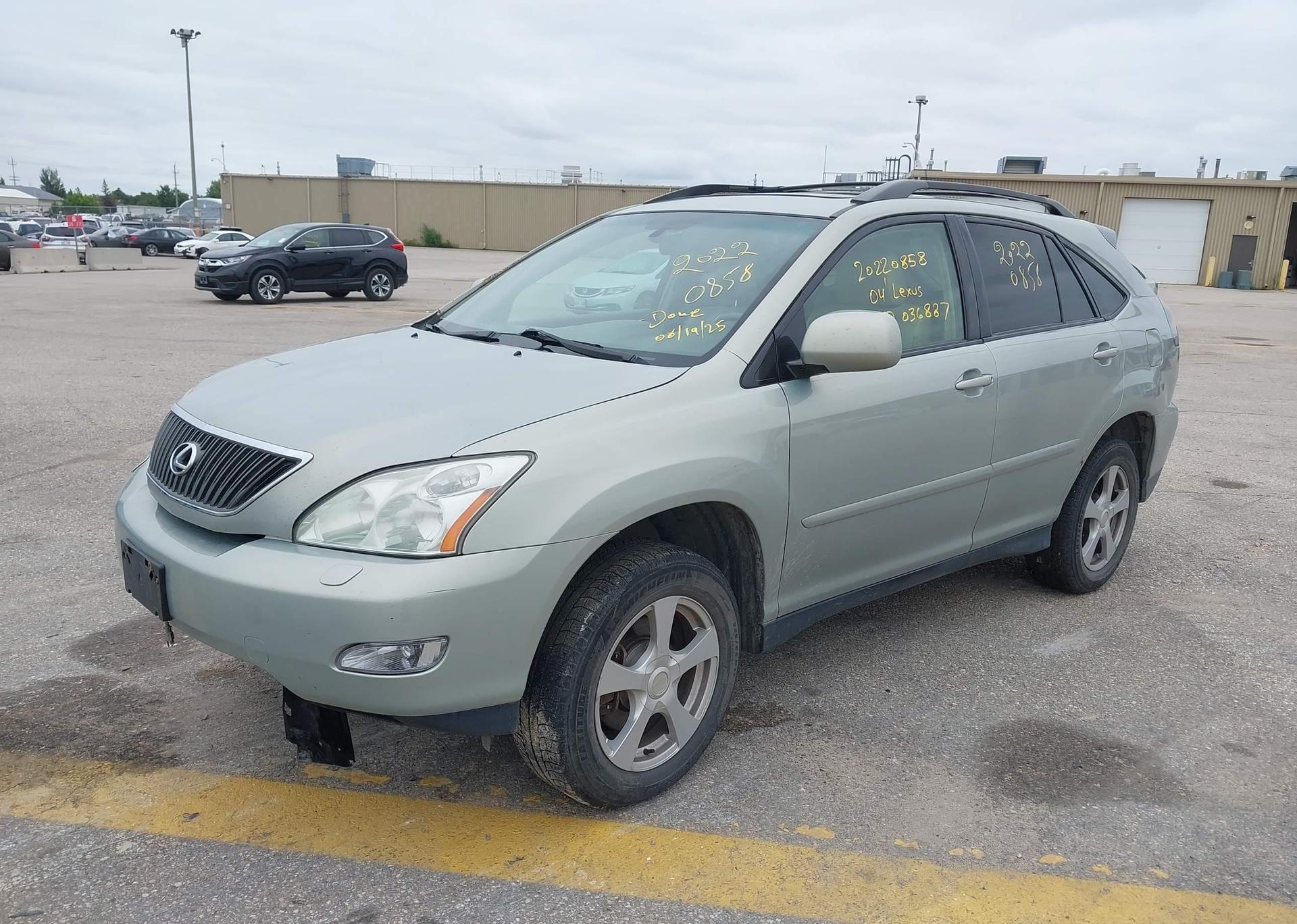2004 LEXUS RX330