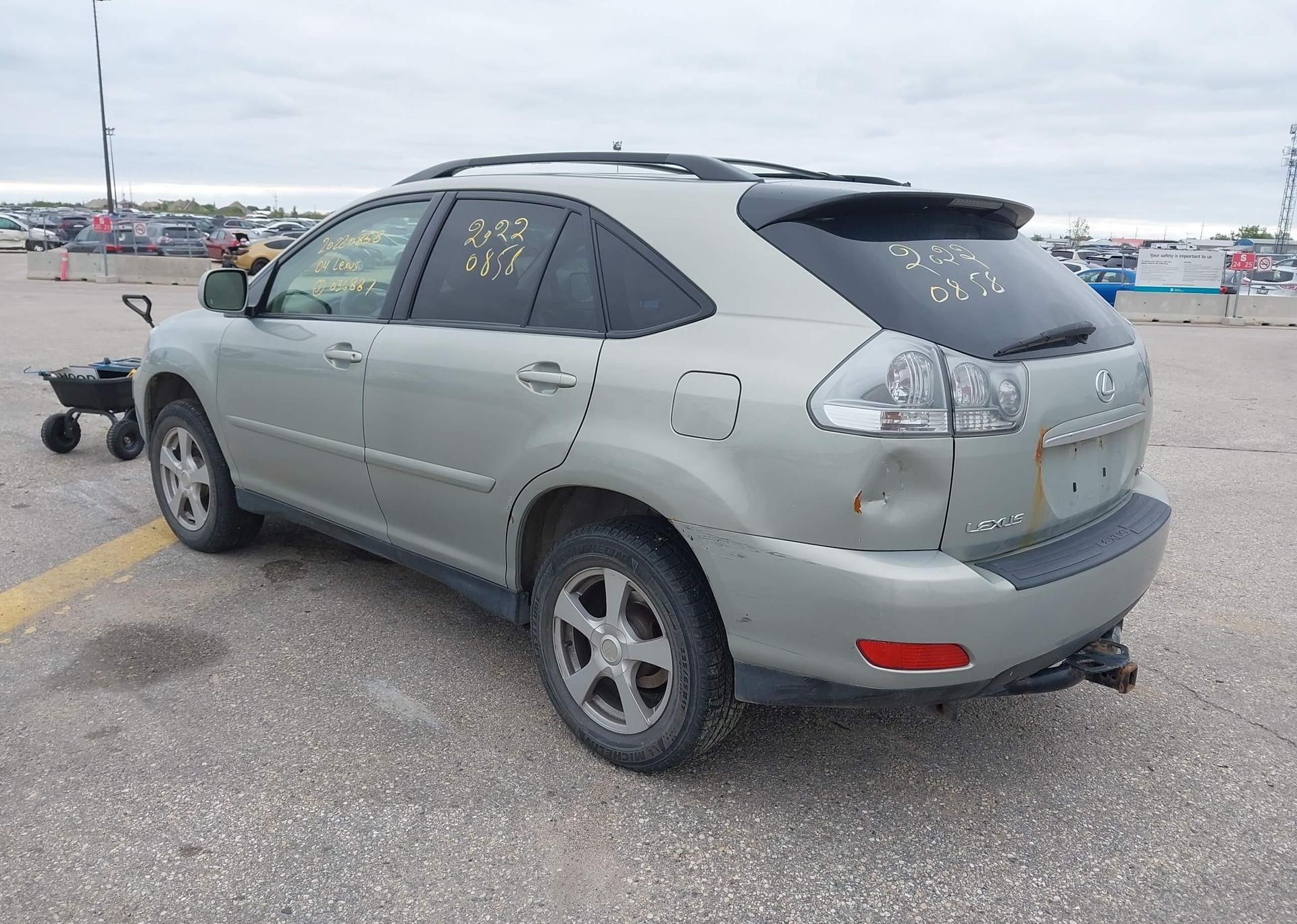 2004 LEXUS RX330