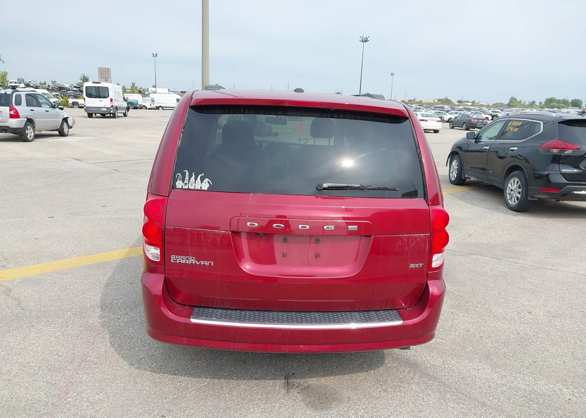 2016 DODGE GRAND CARAVAN SXT