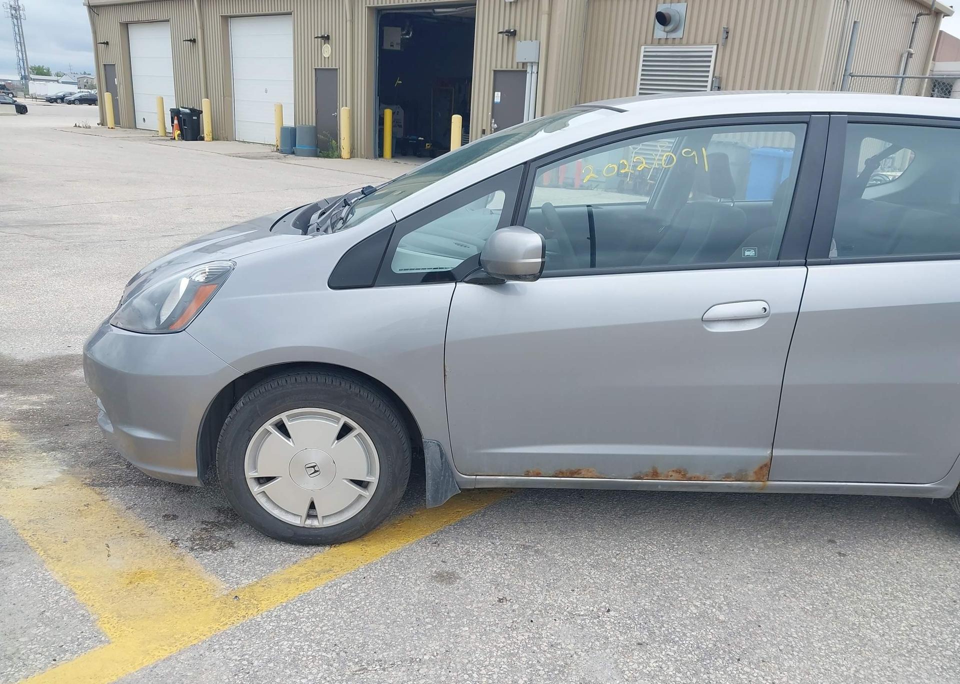2010 HONDA FIT LX