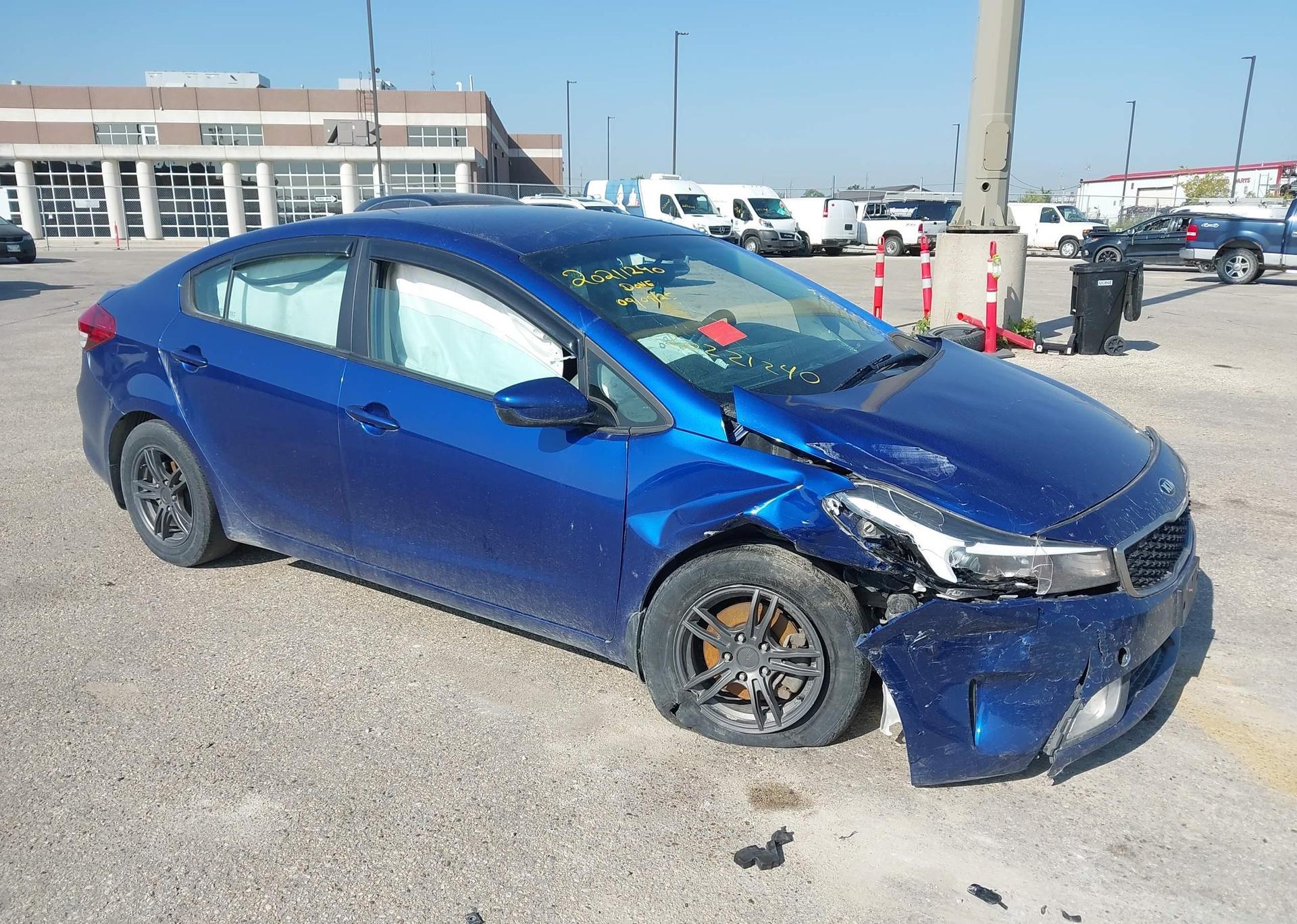 2017 KIA FORTE LX
