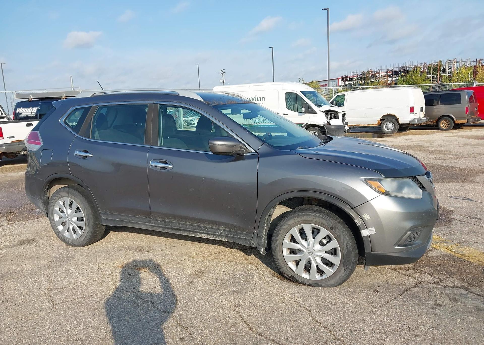 2016 NISSAN ROGUE S