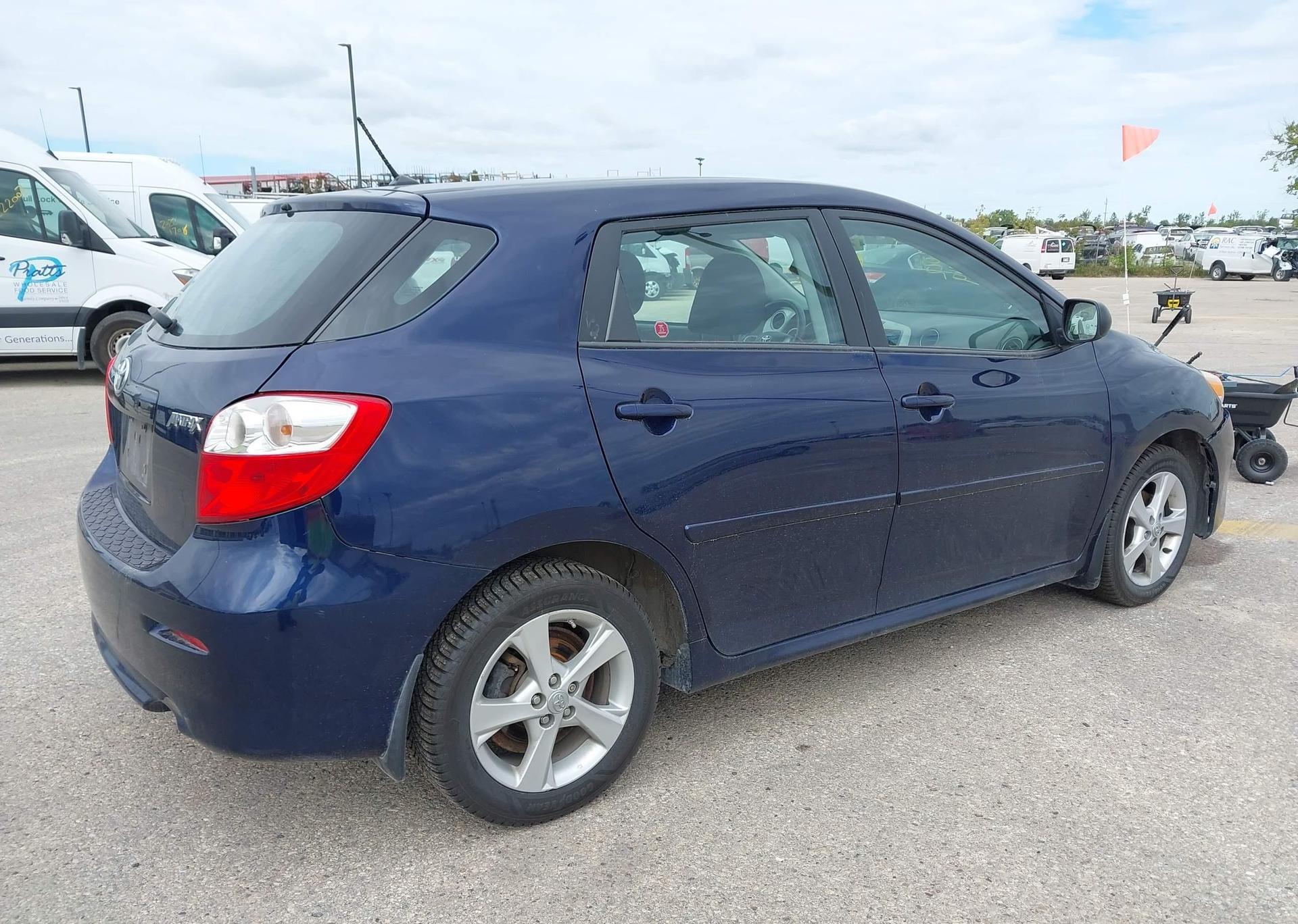 2013 TOYOTA MATRIX