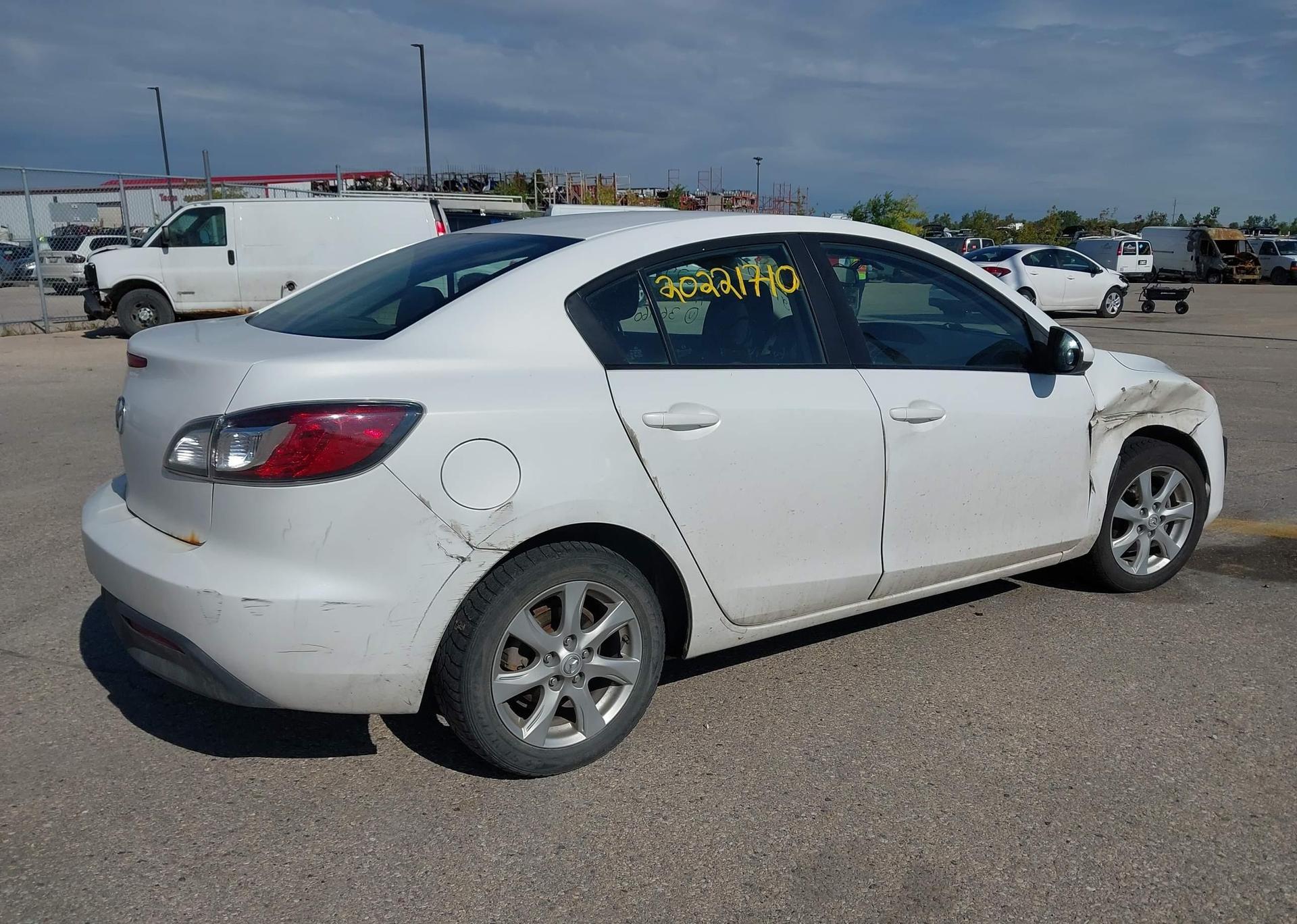 2011 MAZDA MAZDA3 GX