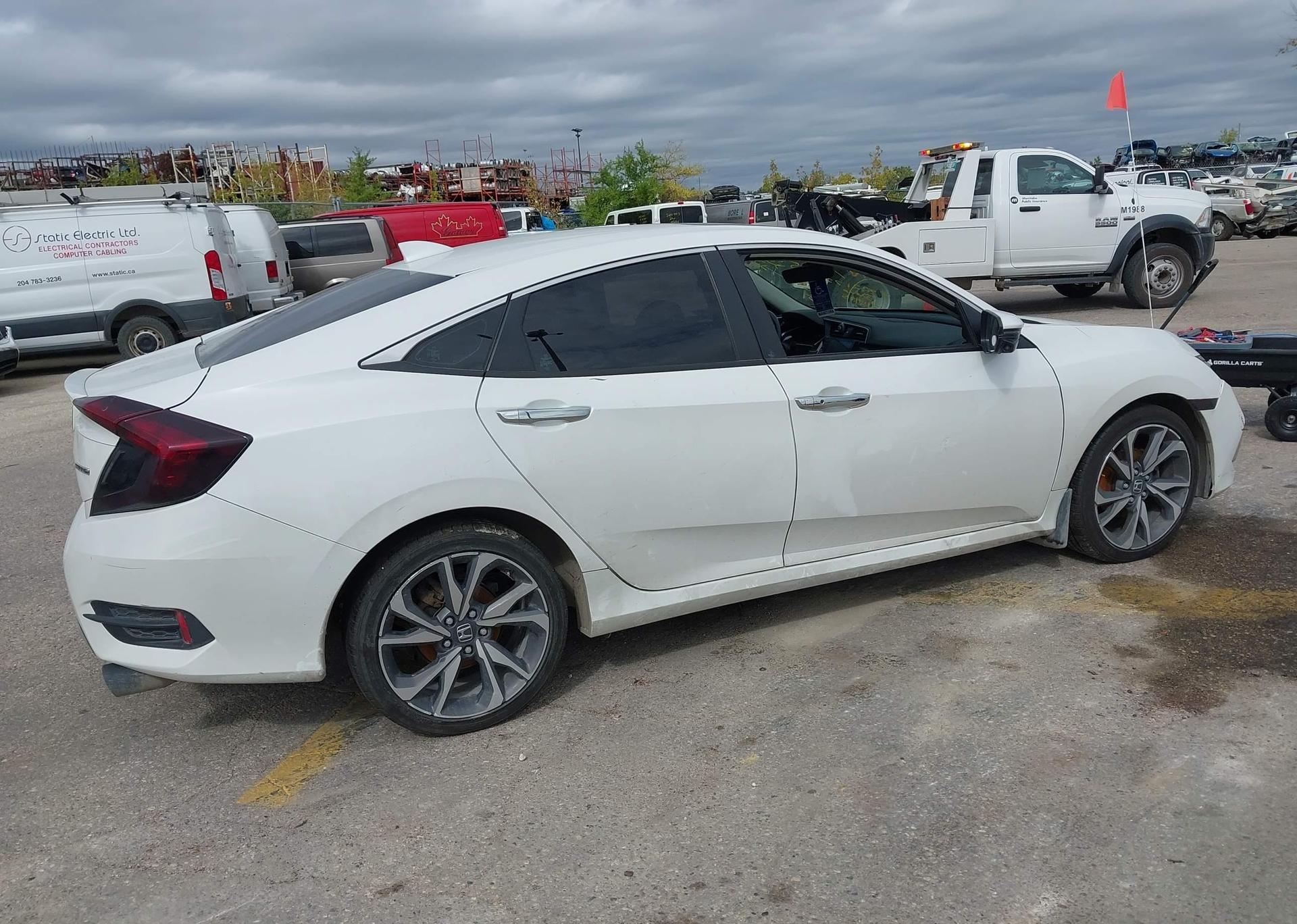 2019 HONDA Civic touring