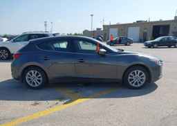 2018 MAZDA MAZDA3 SPORT GS SKY