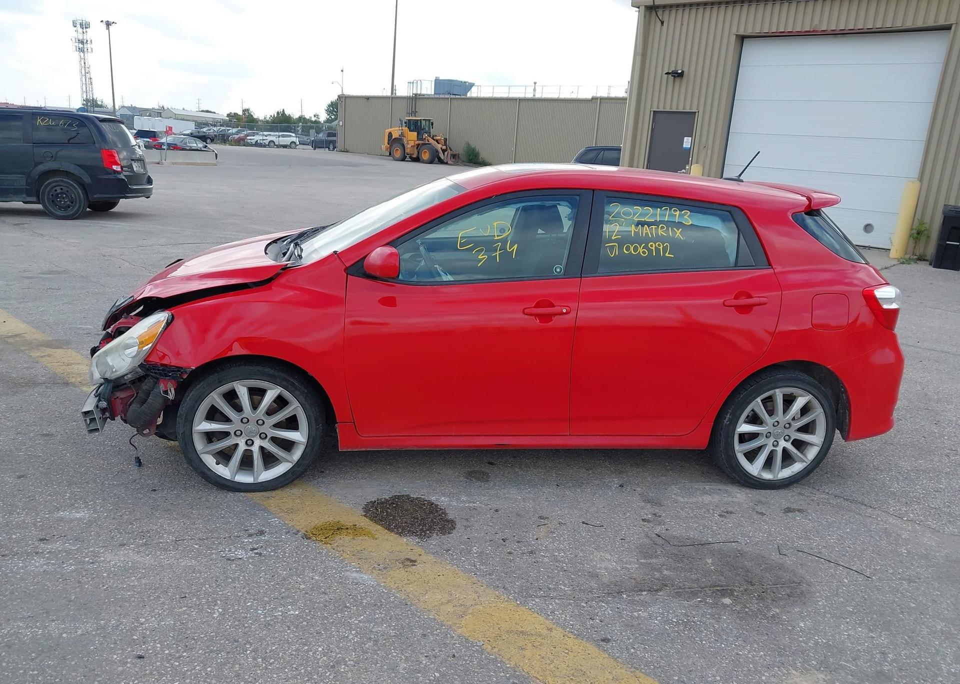 2012 TOYOTA MATRIX XRS