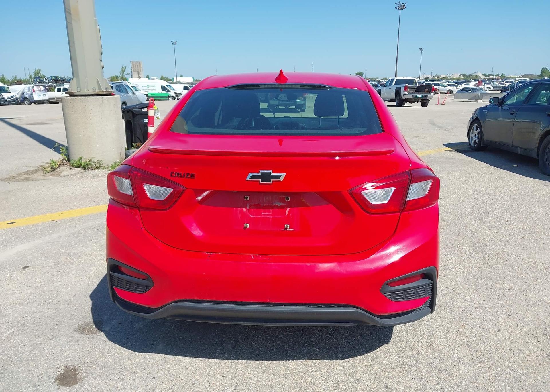 2018 CHEVROLET CRUZE LT TURBO