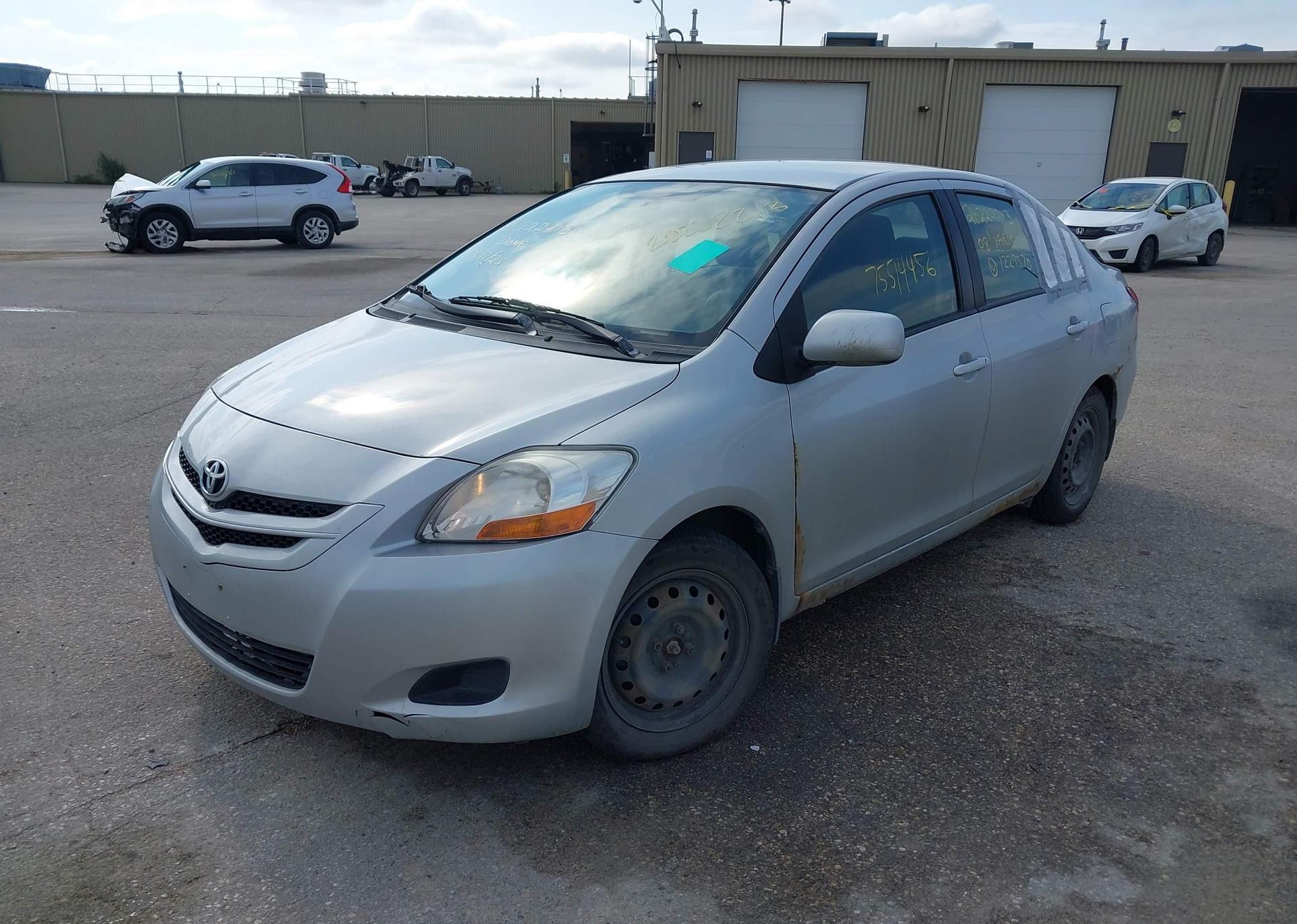 2008 TOYOTA YARIS