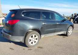 2010 CHEVROLET TRAVERSE LT