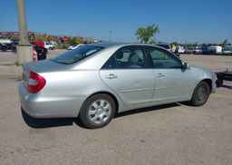 2003 TOYOTA CAMRY SE
