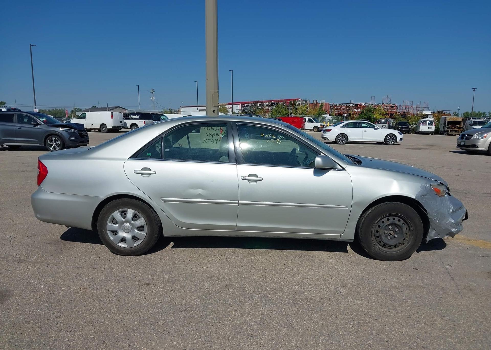 2003 TOYOTA CAMRY SE