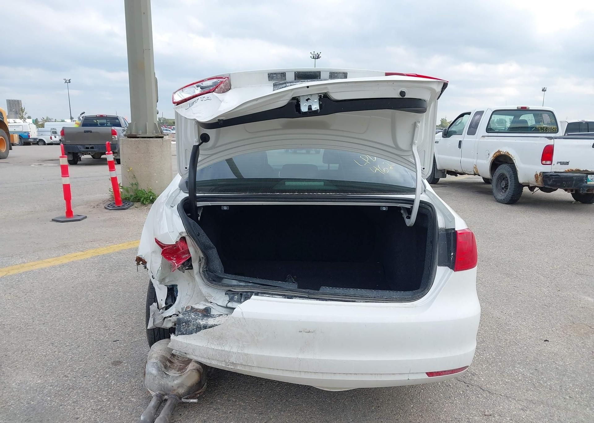2012 VOLKSWAGEN JETTA 2.0