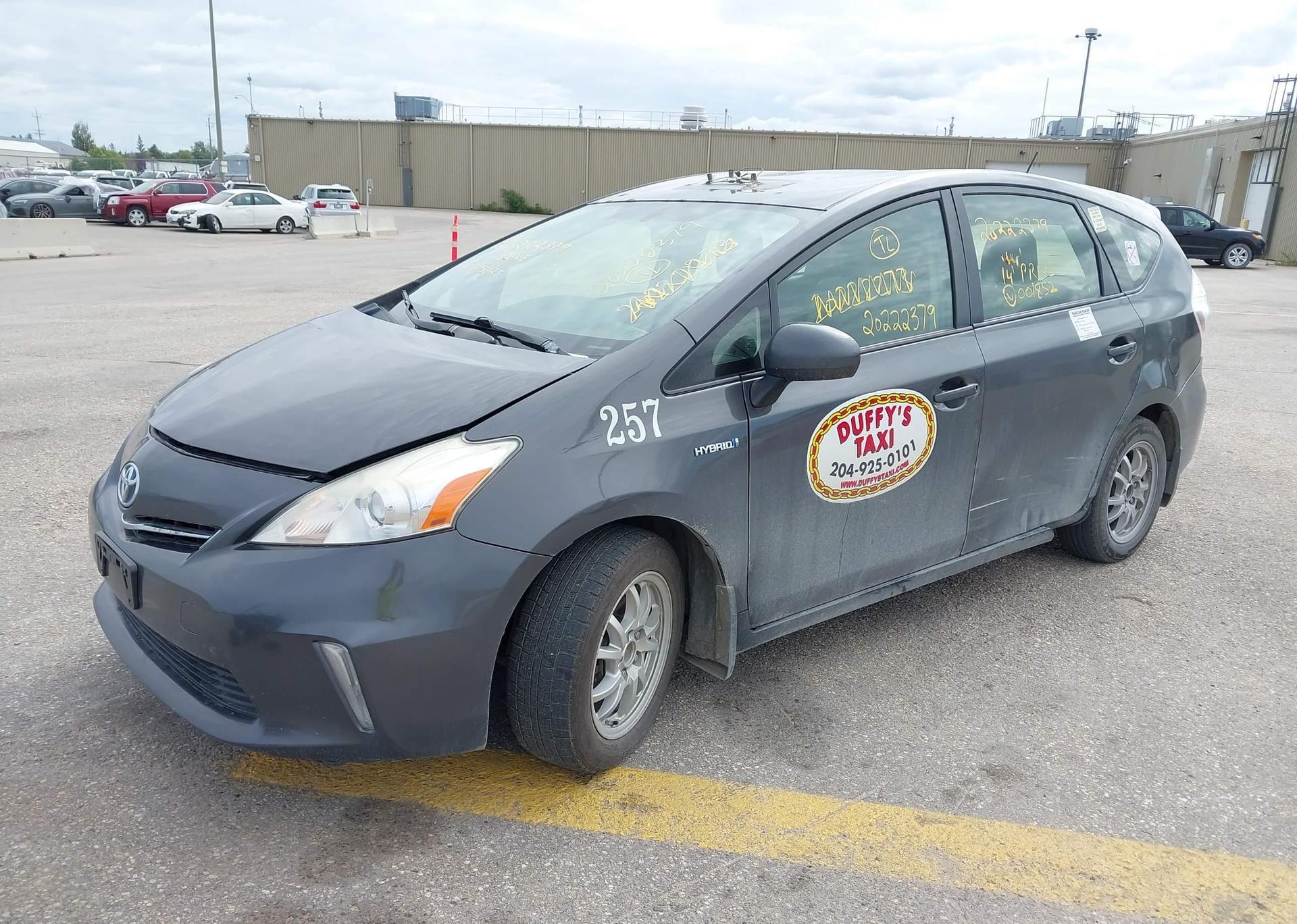 2014 TOYOTA PRIUS V