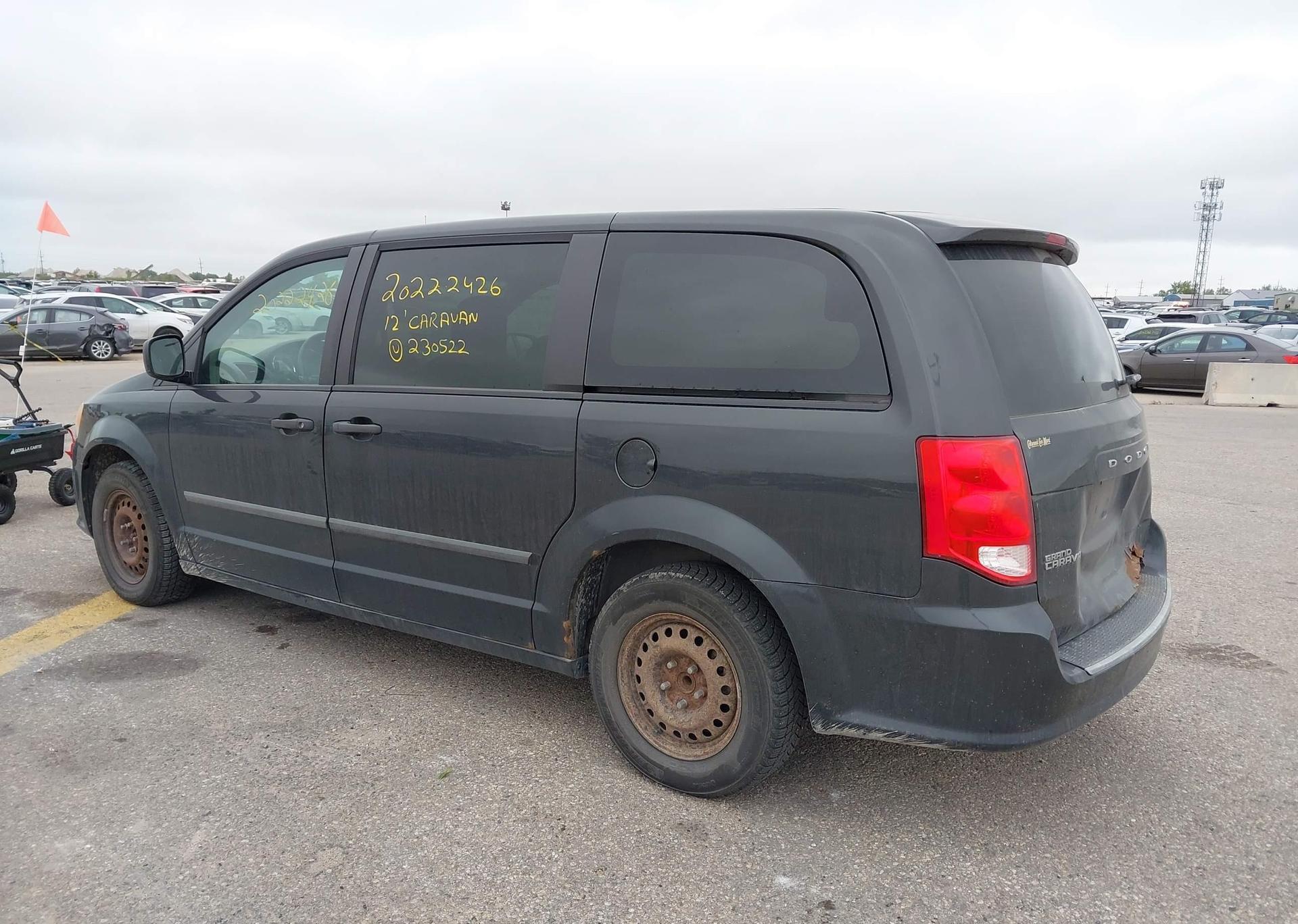 2012 DODGE GRAND CARAVAN SE