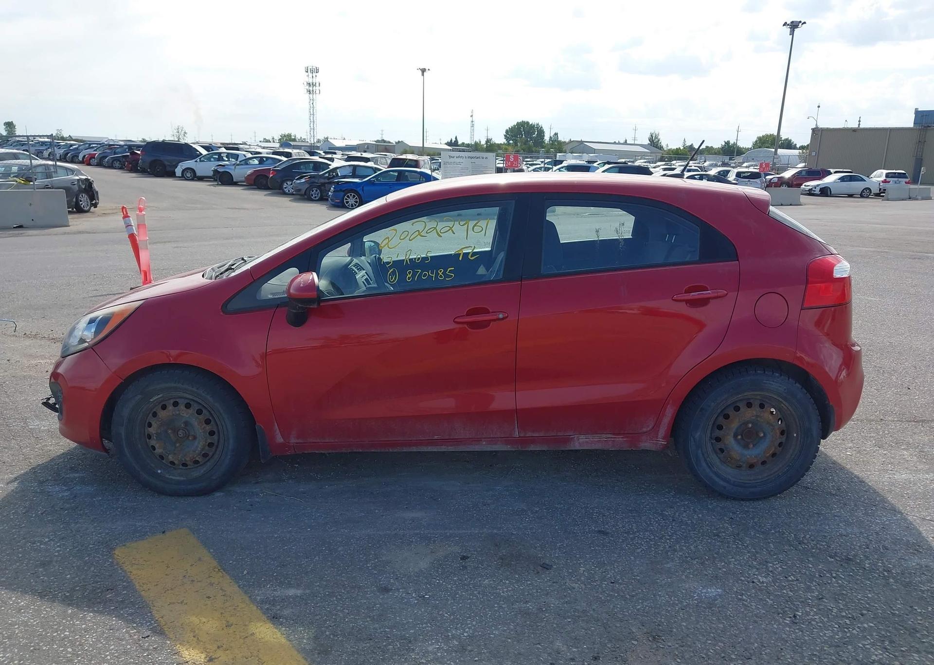 2013 KIA RIO5 LX+