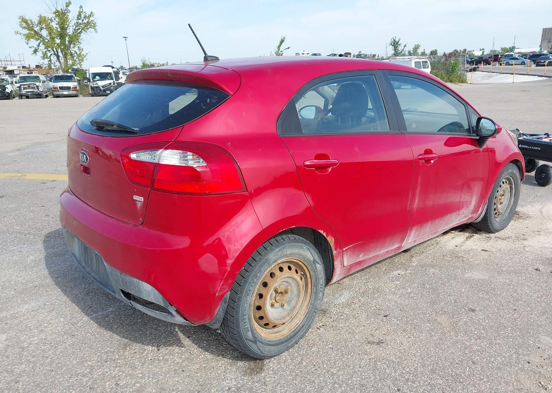 2013 KIA RIO5 LX+
