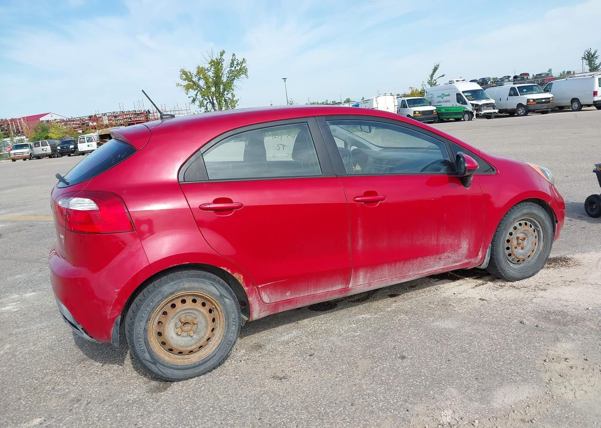 2013 KIA RIO5 LX+