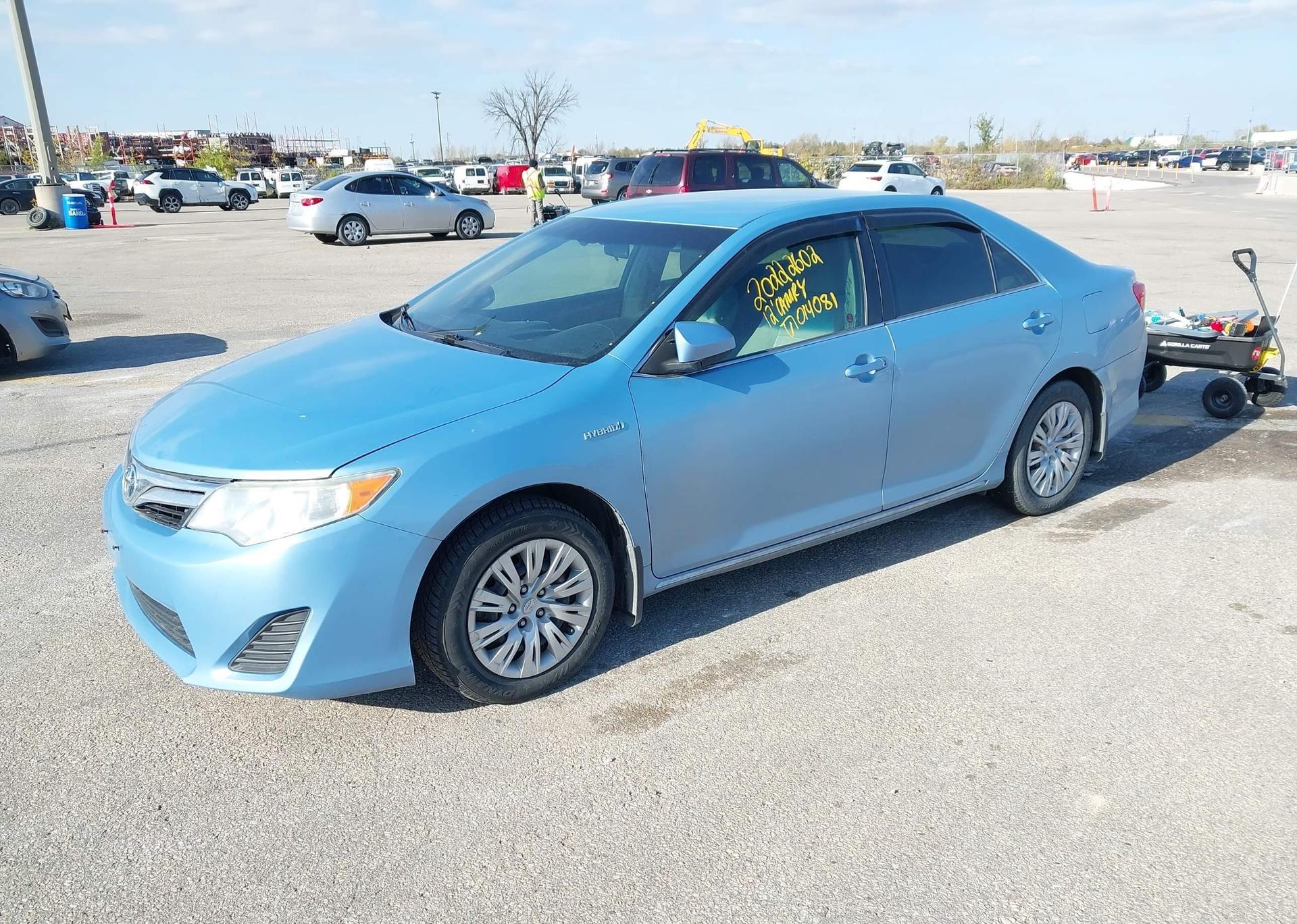 2012 TOYOTA CAMRY LE HYBRID