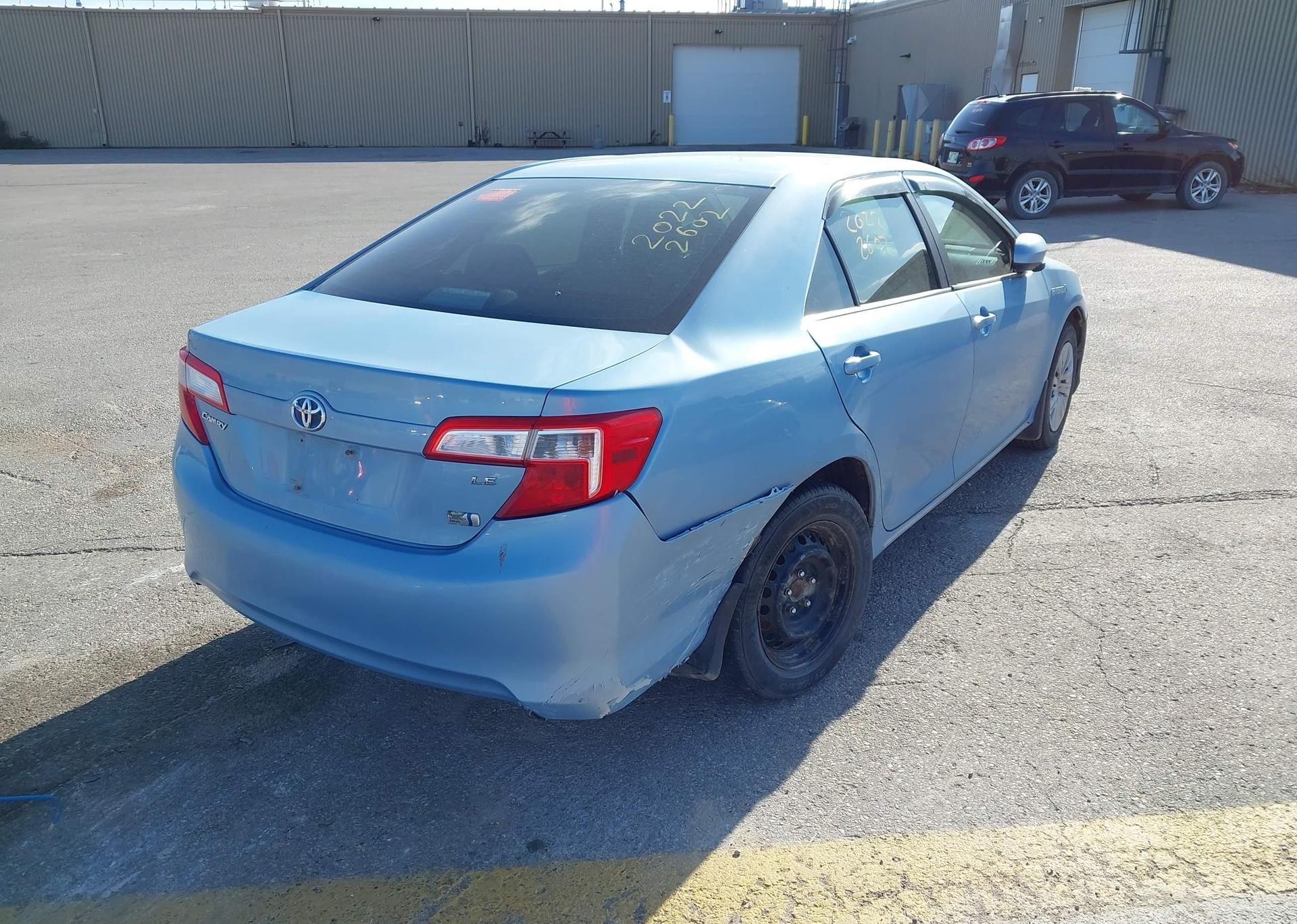 2012 TOYOTA CAMRY LE HYBRID