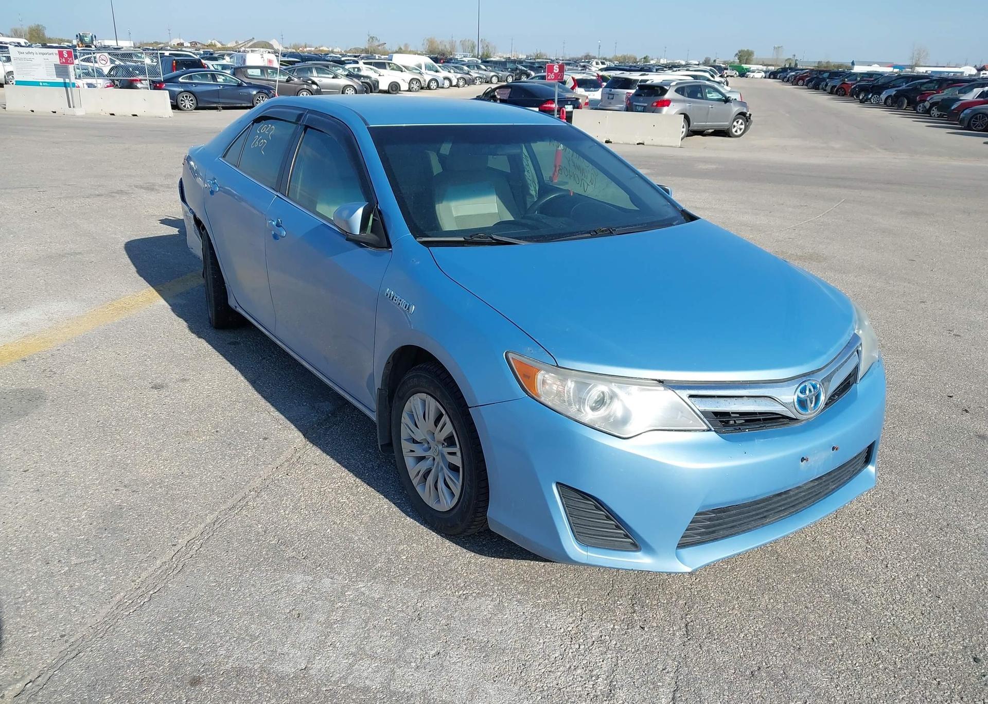 2012 TOYOTA CAMRY LE HYBRID