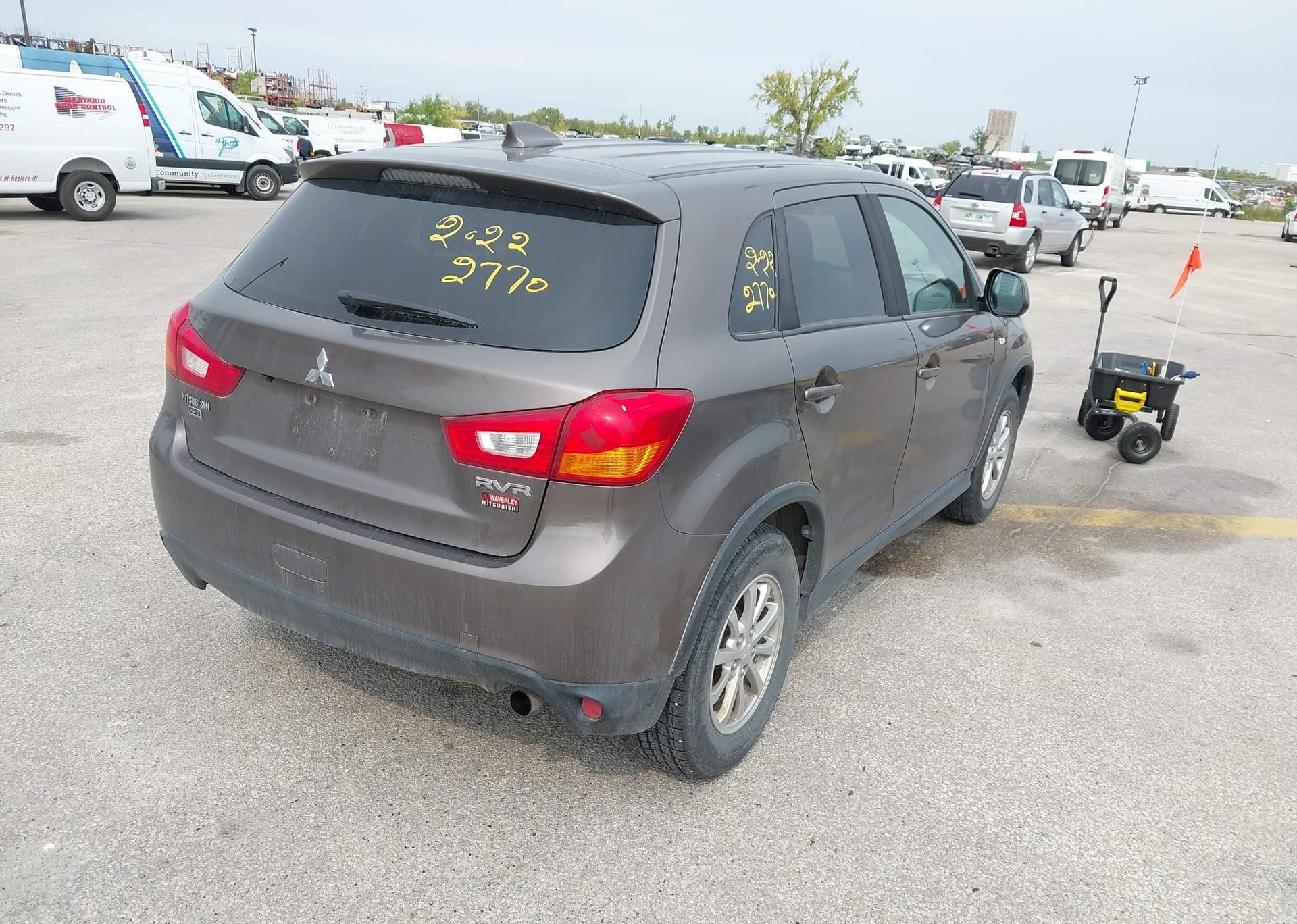 2017 MITSUBISHI RVR SE