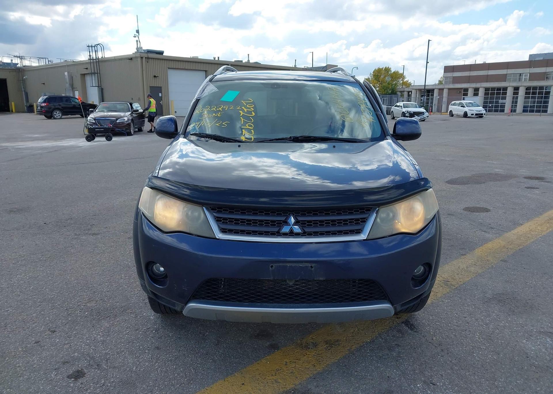 2009 MITSUBISHI OUTLANDER XLS
