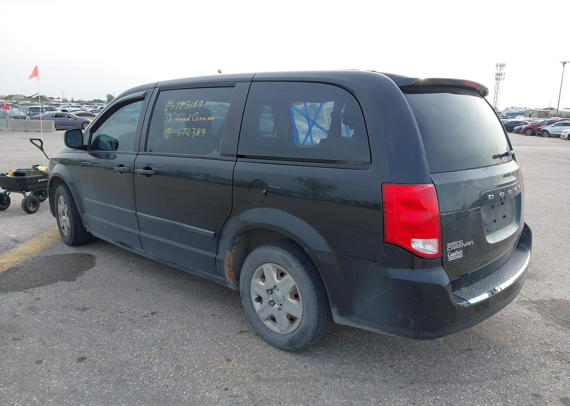 2013 DODGE GRAND CARAVAN SE